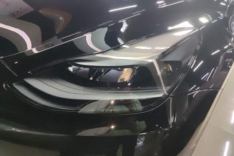 Used Tesla Model Y 2022 Rear-Wheel-Drive Version Left Front Headlight