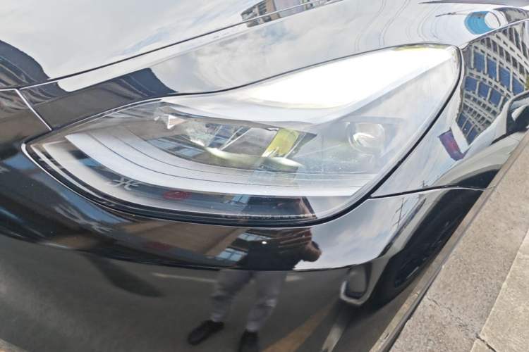 Used Tesla Model Y 2022 Performance High-Performance All-Wheel-Drive Version Left Front Headlight