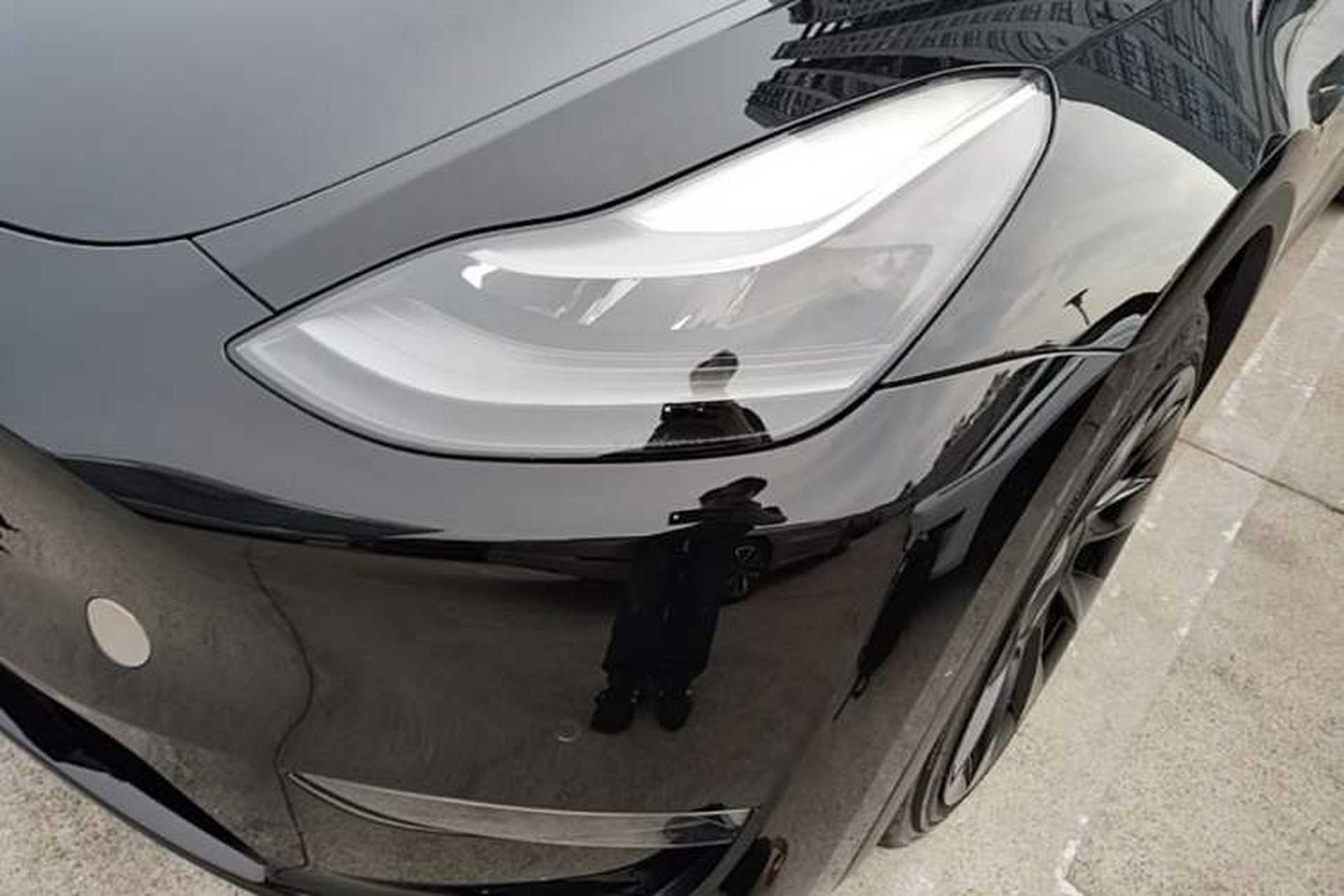 Used Tesla Model Y 2022 Long-Range All-Wheel-Drive Version Left Front Headlight