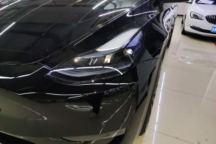 Used Tesla Model Y 2022 Long-Range All-Wheel-Drive Version Left Front Headlight