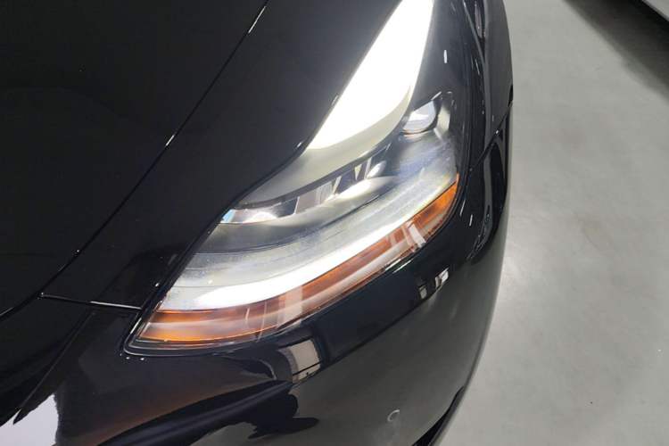 Used Tesla Model Y 2022 Rear-Wheel-Drive Version Left Front Headlight