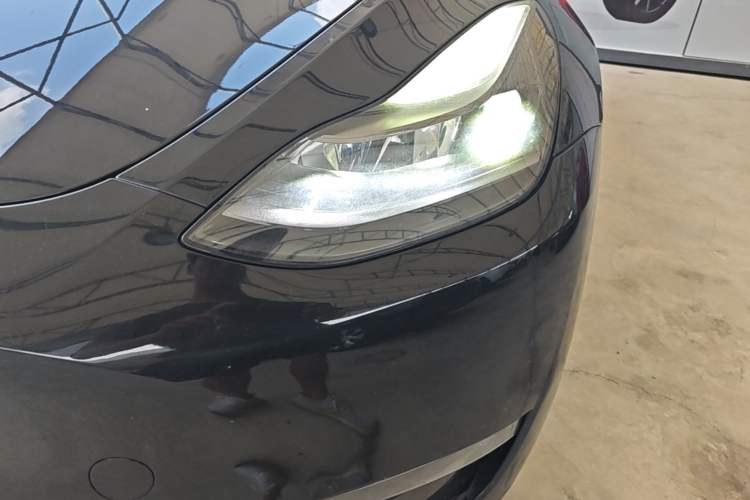 Used Tesla Model Y 2022 Performance High-Performance All-Wheel-Drive Version Left Front Headlight