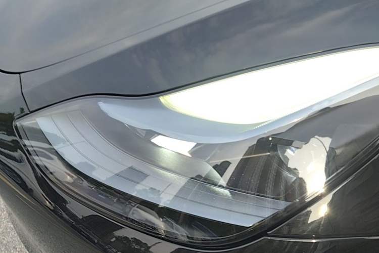 Used Tesla Model Y 2022 Revised Version Rear-Wheel Drive Left Front Headlight