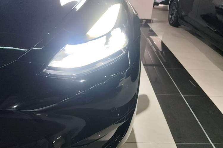 Used Tesla Model Y 2022 Rear-Wheel-Drive Version Left Front Headlight