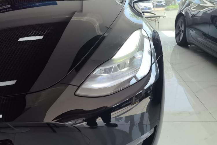 Used Tesla Model Y 2022 Performance High-Performance All-Wheel-Drive Version Left Front Headlight
