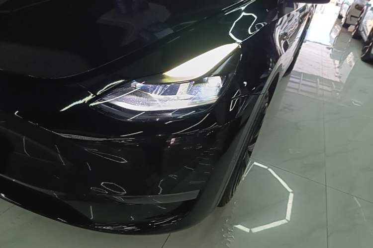 Used Tesla Model Y 2022 Long-Range All-Wheel-Drive Version Left Front Headlight
