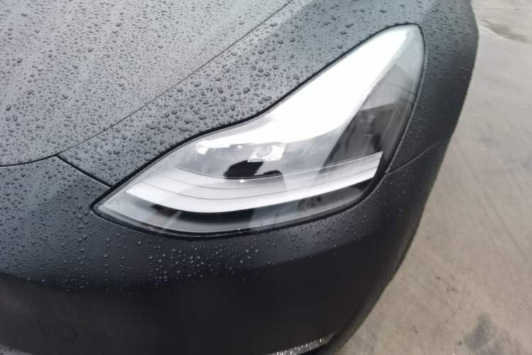 Used Tesla Model Y 2022 Long-Range All-Wheel-Drive Version Left Front Headlight