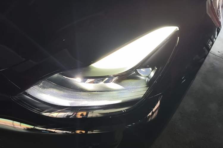 Used Tesla Model Y 2022 Rear-Wheel-Drive Version Left Front Headlight