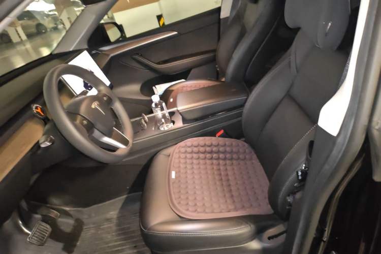 Used Tesla Model Y 2022 Revised Version Long-Range All-Wheel Drive Left Front Seat