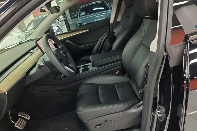 Used Tesla Model Y 2022 Revised Version Rear-Wheel Drive Left Front Seat