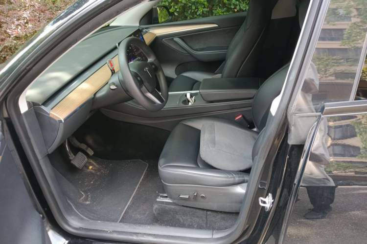 Used Tesla Model Y 2022 Revised Version Rear-Wheel Drive Left Front Seat