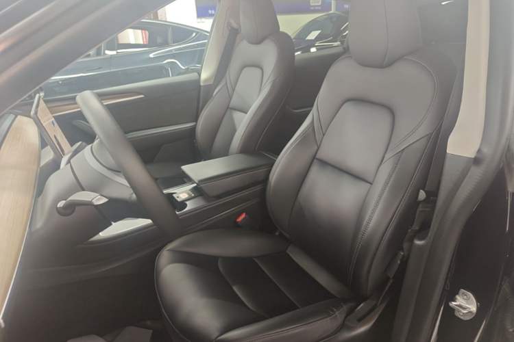 Used Tesla Model Y 2022 Revised Version Rear-Wheel Drive Left Front Seat