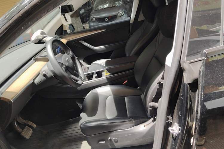 Used Tesla Model Y 2022 Revised Version Rear-Wheel Drive Left Front Seat