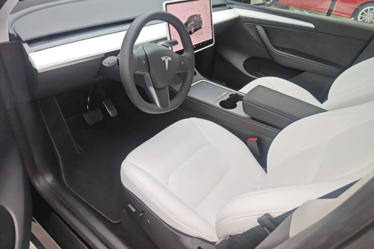 Used Tesla Model Y 2022 Revised Version Rear-Wheel Drive Left Front Seat