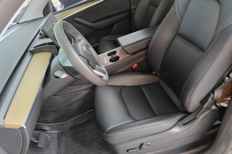 Used Tesla Model Y 2022 Revised Version Rear-Wheel Drive Left Front Seat