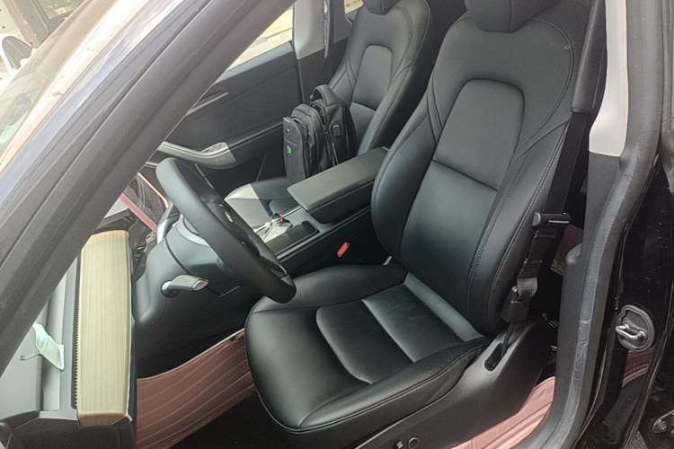 Used Tesla Model Y 2022 Revised Version Rear-Wheel Drive Left Front Seat