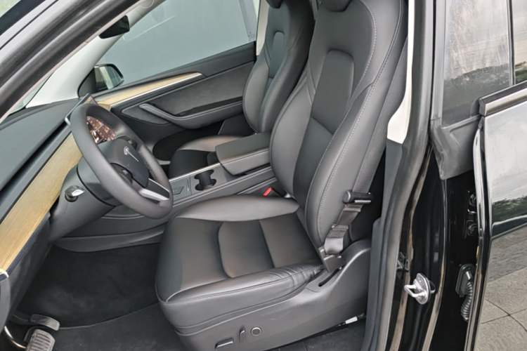 Used Tesla Model Y 2022 Revised Version Rear-Wheel Drive Left Front Seat