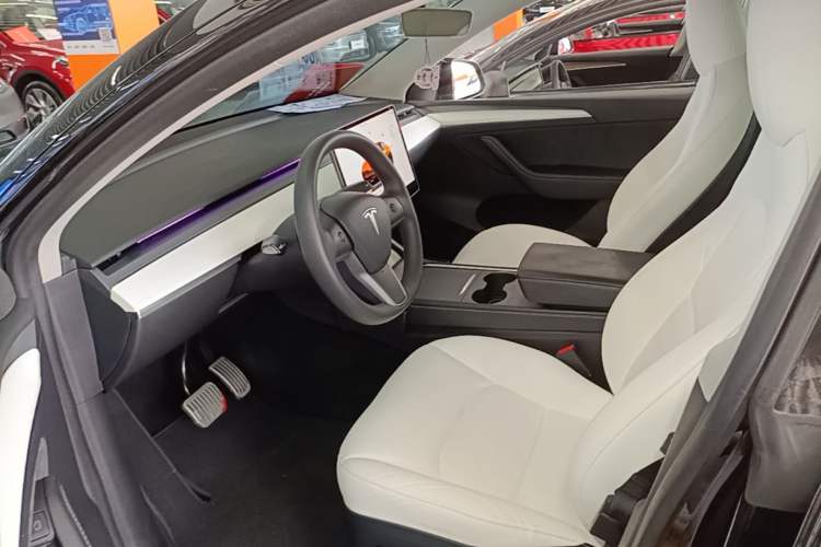 Used Tesla Model Y 2022 Revised Version Rear-Wheel Drive Left Front Seat