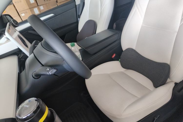 Used Tesla Model Y 2022 Performance High-Performance All-Wheel-Drive Version Left Front Seat
