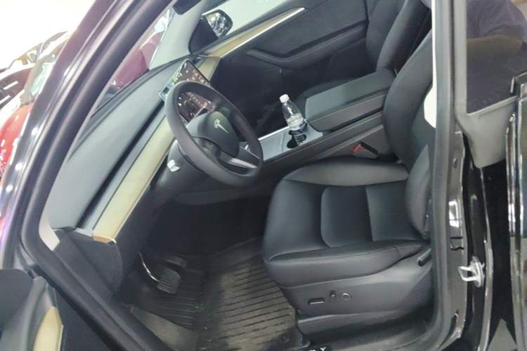 Used Tesla Model Y 2022 Revised Version Rear-Wheel Drive Left Front Seat