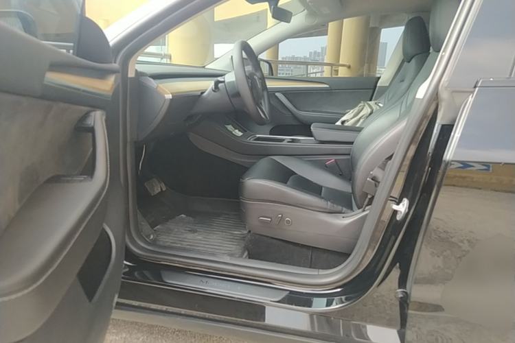 Used Tesla Model Y 2022 Revised Version Rear-Wheel Drive Left Front Seat