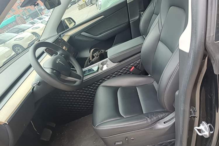 Used Tesla Model Y 2022 Revised Version Rear-Wheel Drive Left Front Seat