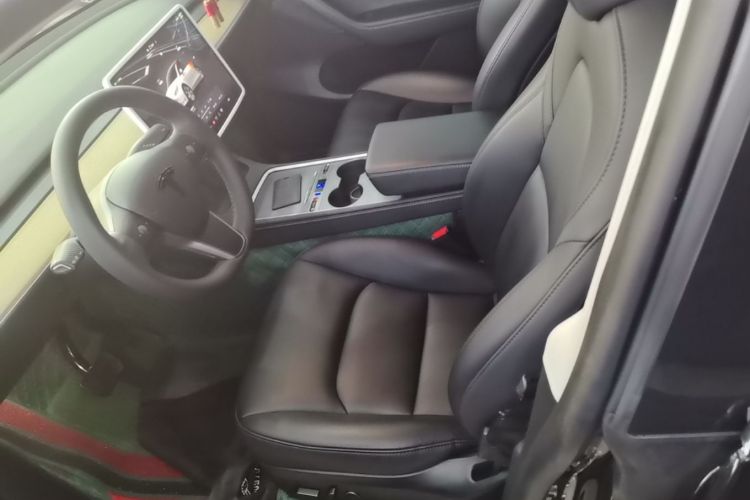 Used Tesla Model Y 2022 Revised Version Long-Range All-Wheel Drive Left Front Seat