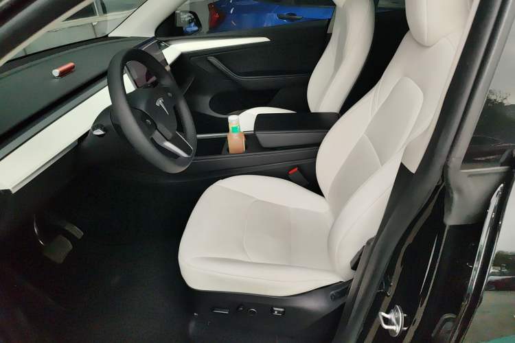 Used Tesla Model Y 2022 Revised Version Long-Range All-Wheel Drive Left Front Seat