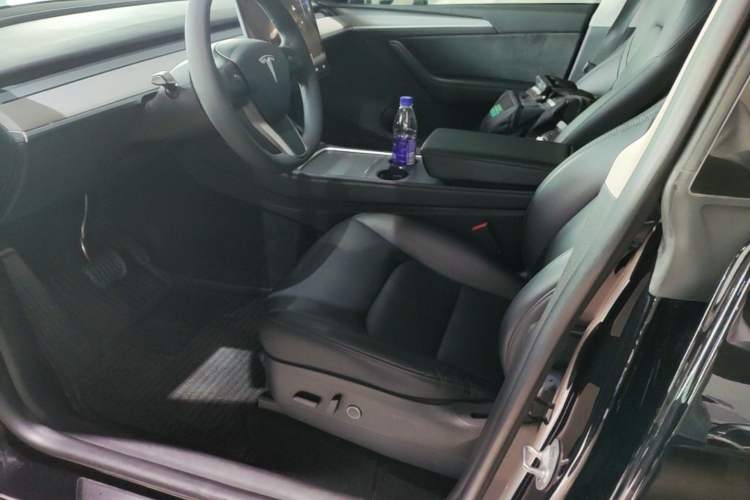Used Tesla Model Y 2022 Revised Version Rear-Wheel Drive Left Front Seat