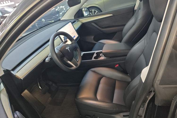 Used Tesla Model Y 2022 Revised Version Rear-Wheel Drive Left Front Seat