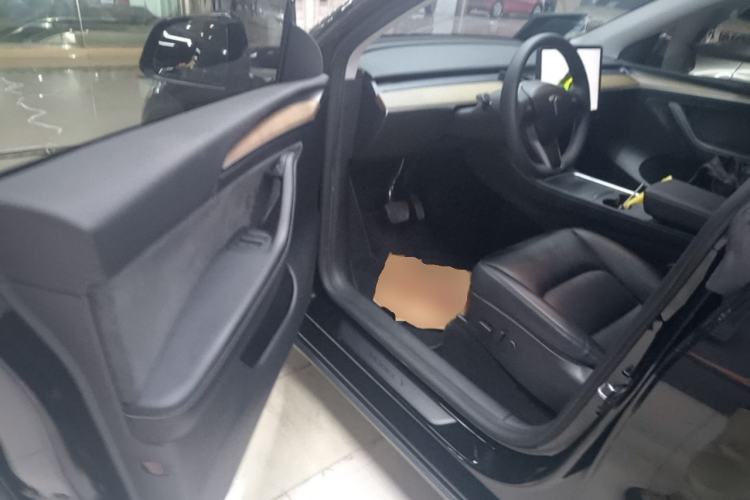 Used Tesla Model Y 2022 Revised Version Long-Range All-Wheel Drive Left Front Seat
