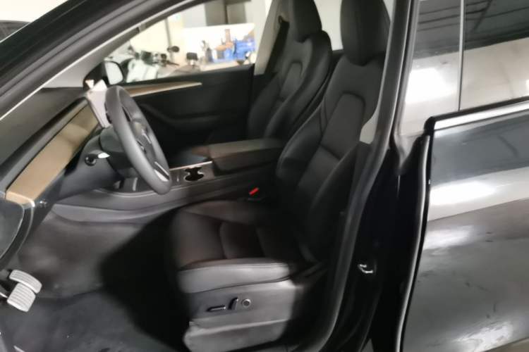 Used Tesla Model Y 2022 Revised Version Rear-Wheel Drive Left Front Seat