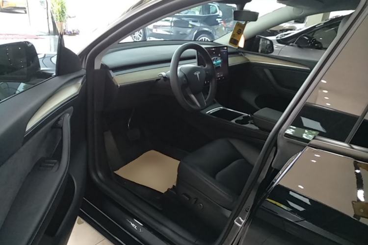 Used Tesla Model Y 2022 Revised Version Rear-Wheel Drive Left Front Seat