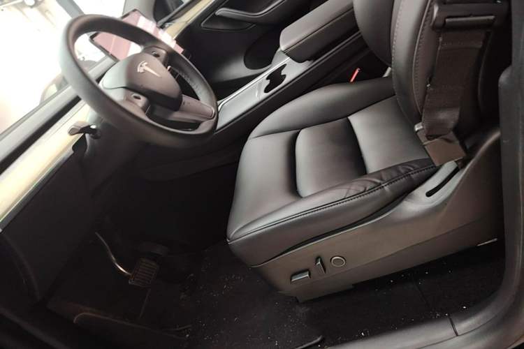 Used Tesla Model Y 2022 Revised Version Rear-Wheel Drive Left Front Seat