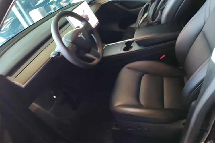 Used Tesla Model Y 2022 Revised Version Rear-Wheel Drive Left Front Seat