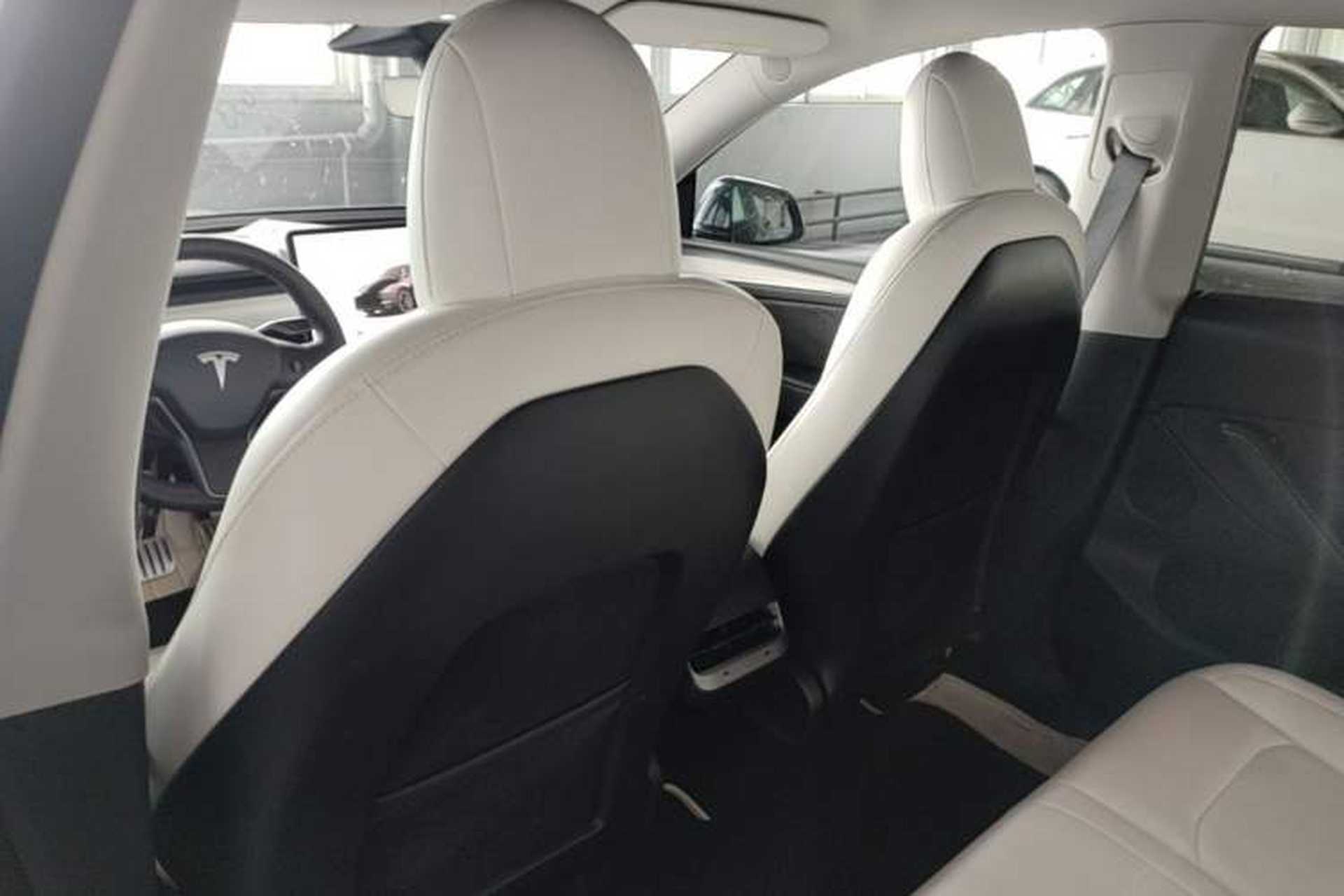 Used Tesla Model Y 2022 Performance High-Performance All-Wheel-Drive Version Left Front Seat
