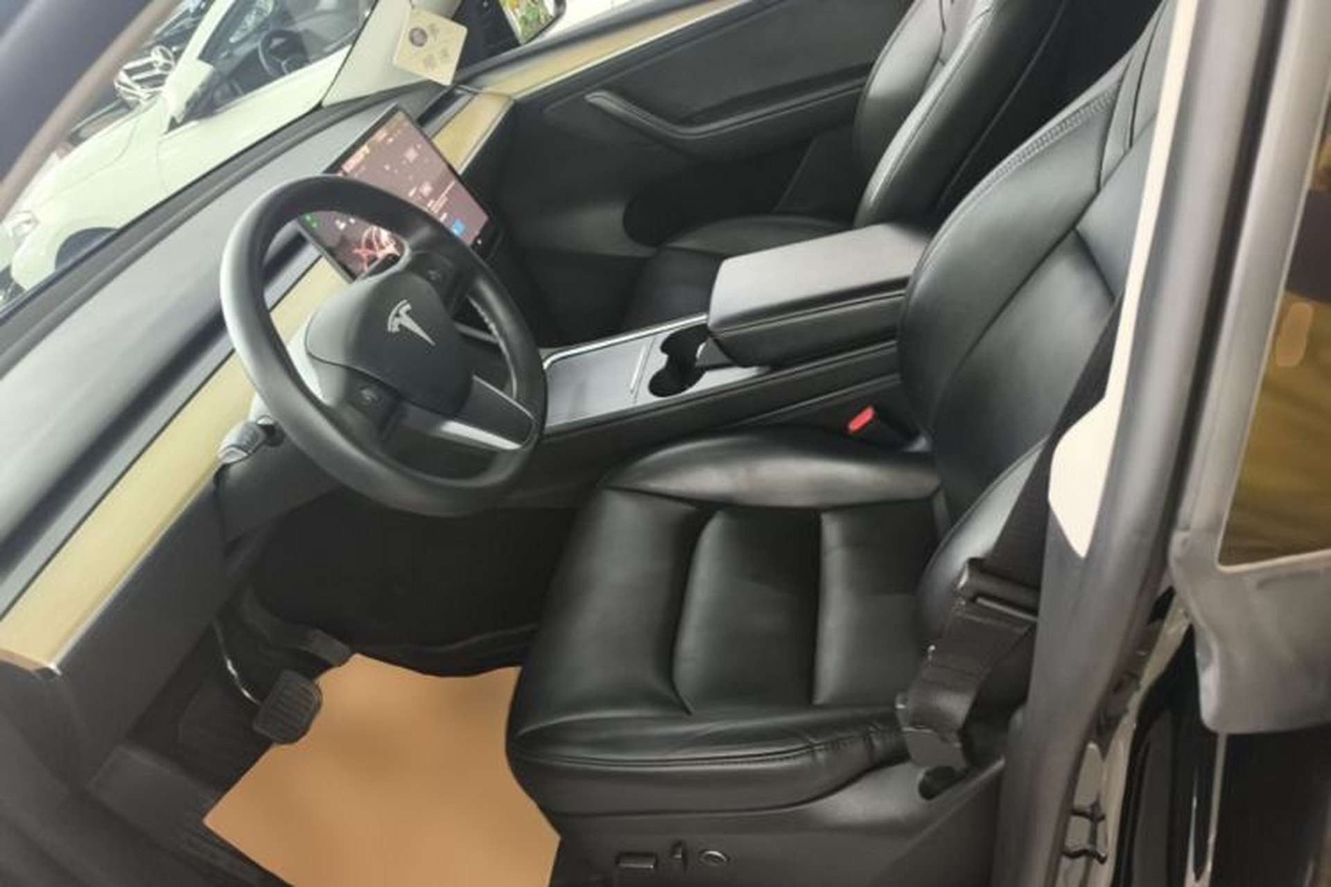 Used Tesla Model Y 2022 Revised Version Long-Range All-Wheel Drive Left Front Seat