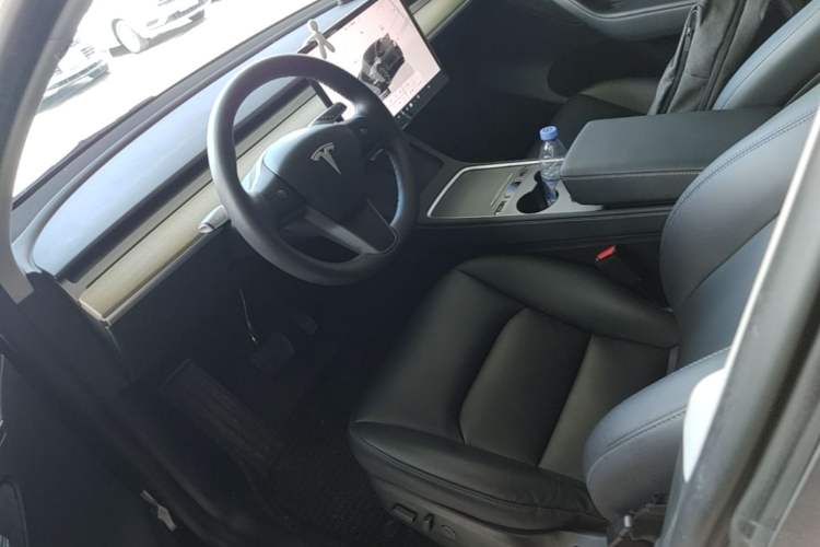 Used Tesla Model Y 2022 Revised Version Rear-Wheel Drive Left Front Seat