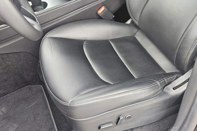 Used Tesla Model Y 2022 Revised Version Rear-Wheel Drive Left Front Seat