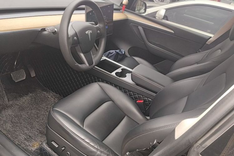 Used Tesla Model Y 2022 Revised Version Rear-Wheel Drive Left Front Seat