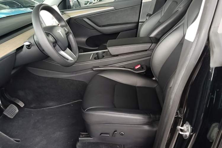 Used Tesla Model Y 2022 Revised Version Rear-Wheel Drive Left Front Seat