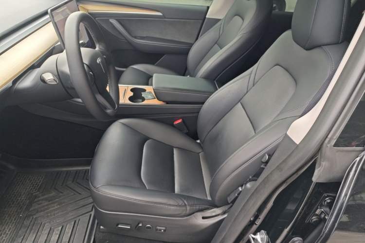 Used Tesla Model Y 2022 Revised Version Long-Range All-Wheel Drive Left Front Seat