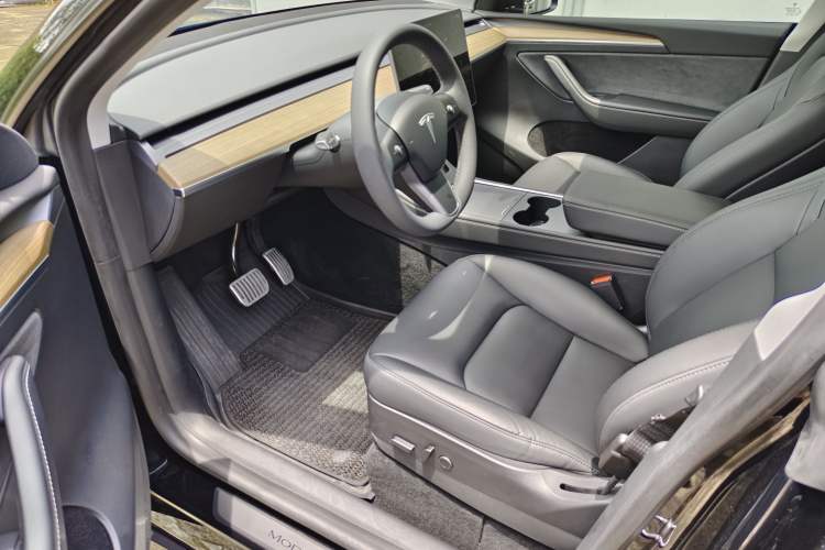 Used Tesla Model Y 2022 Revised Version Rear-Wheel Drive Left Front Seat