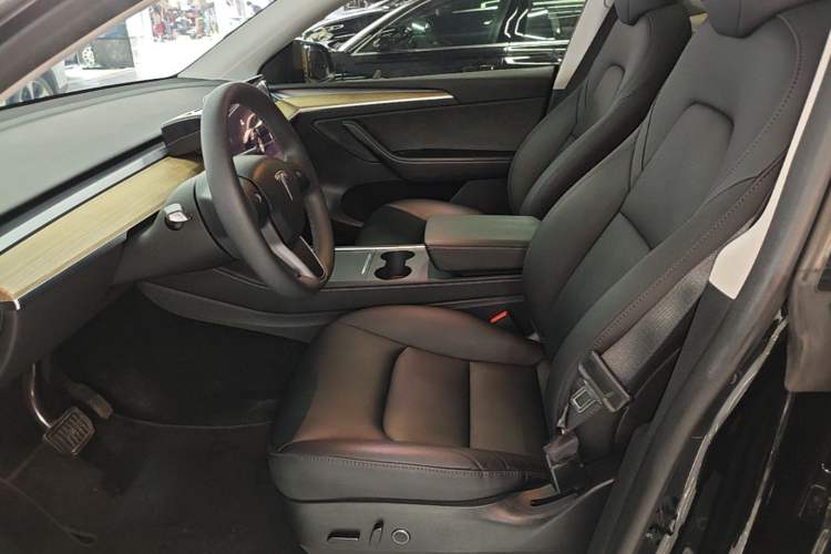 Used Tesla Model Y 2022 Revised Version Rear-Wheel Drive Left Front Seat