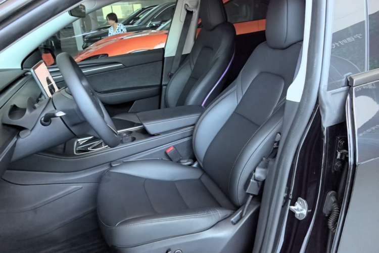 Used Tesla Model Y 2022 Revised Version Rear-Wheel Drive Left Front Seat