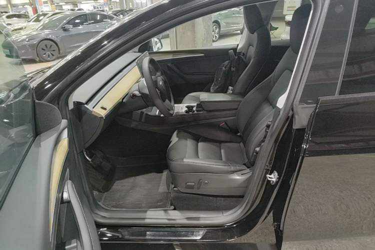 Used Tesla Model Y 2022 Revised Version Rear-Wheel Drive Left Front Seat
