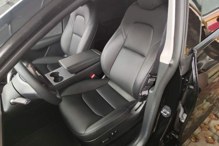 Used Tesla Model Y 2022 Revised Version Rear-Wheel Drive Left Front Seat