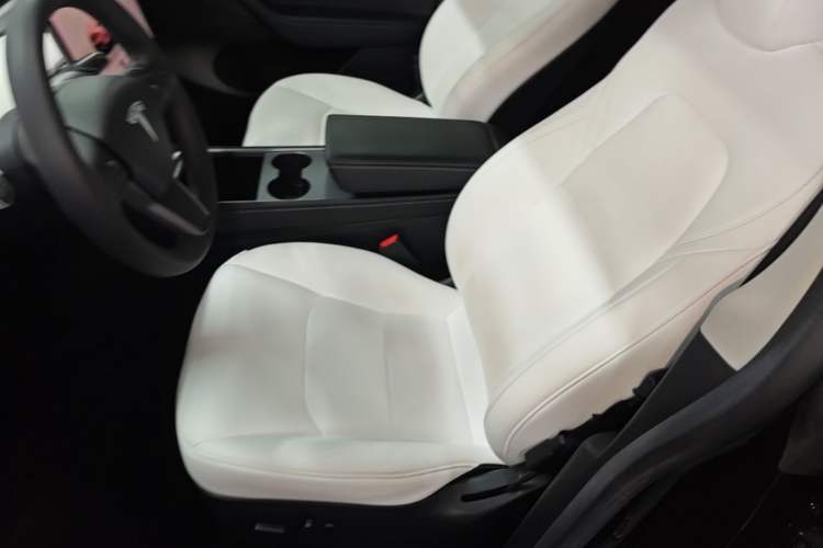 Used Tesla Model Y 2022 Revised Version Rear-Wheel Drive Left Front Seat