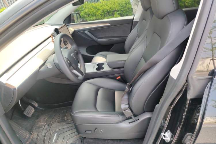Used Tesla Model Y 2022 Revised Version Long-Range All-Wheel Drive Left Front Seat