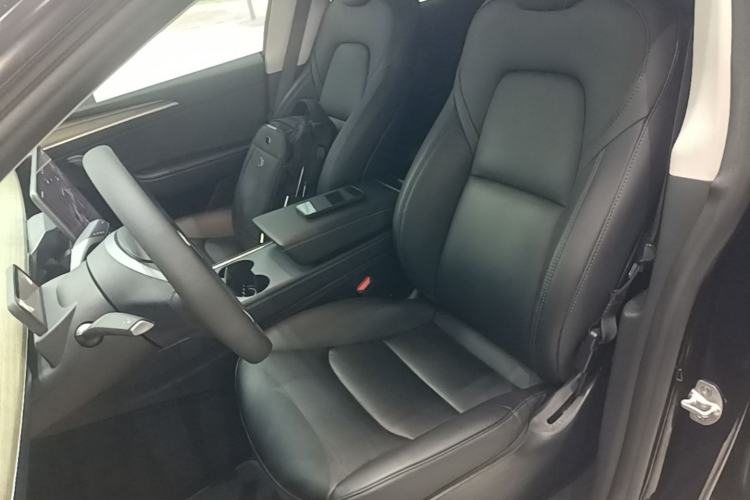 Used Tesla Model Y 2022 Revised Version Rear-Wheel Drive Left Front Seat